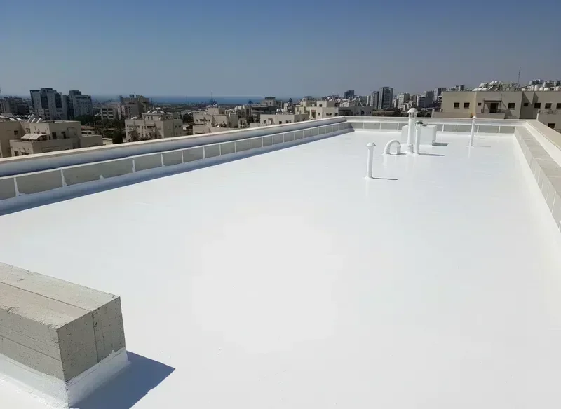 בידוד תרמי, יציקת בטקל וסיוד גגות